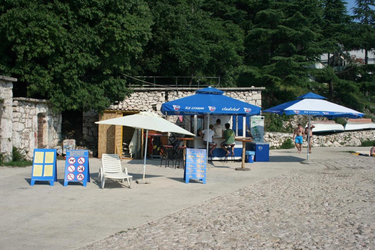 Apartments With A Parking Space Dramalj, Crikvenica - 5592 ภายนอก รูปภาพ