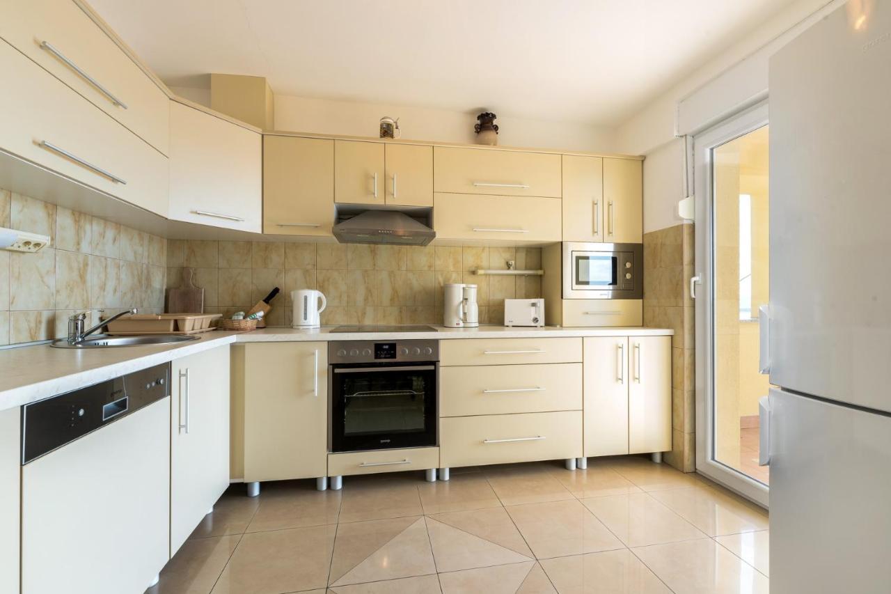 Apartments With A Parking Space Dramalj, Crikvenica - 5592 ภายนอก รูปภาพ